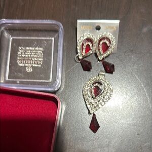 Elegant Red and Silver Jewelry Set